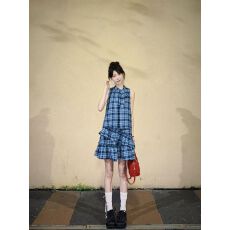 批发蝴蝶结蓝色<b class='q'>条纹</b>格子连衣裙子女夏季2026新款无袖挂脖吊带背心<b class='q'>短裙</b>