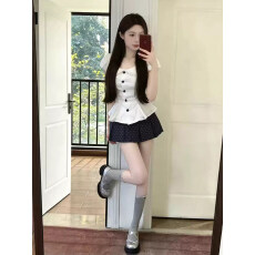 批发甜妹风白色蕾丝娃娃领短袖<b class='q'>衬衫</b>女2026年夏季新款巨好看不撞款穿搭