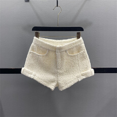 批发已出大货 小香风羊羔毛短裤女2025秋冬显瘦外穿A字阔腿裤打底靴裤