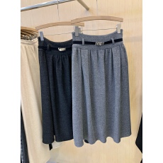 批发已出大货 配腰带毛呢<b class='q'>半身裙</b>女中长款2025冬季新韩系休闲高腰A<b class='q'>字</b><b class='q'>裙</b>