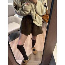 批发已出大货2025秋冬韩版气质百搭可爱减龄休闲麂皮羊羔毛<b class='q'>短裤</b>靴裤<b class='q'>女</b>