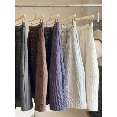 批发已出大货 加绒加厚肌理感立体<b class='q'>花苞</b>半身<b class='q'>裙</b>子女秋冬装韩系蓬蓬A字<b class='q'>裙</b>