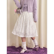 批发已出大货 荔枝肉白色花朵刺绣半身裙超好看a字<b class='q'>秋冬</b>裙中长款裙子