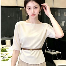 批发高级感简约一字领针织冰丝春夏显瘦收腰<b class='q'>中袖</b><b class='q'>上衣</b>女温柔风百搭通勤