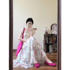 批发夏季2025年甜美套装法式蕾丝拼接短袖针织衫女花朵半身<b class='q'>长裙</b>两件套
