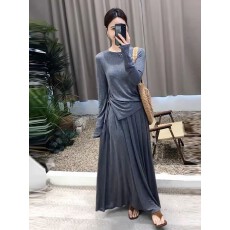 批发韩版时尚温柔灰色套装裙女2025年秋季新款气质慵懒舒适显瘦两件套