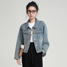 批发复古水洗蓝<b class='q'>牛仔</b>外套女春秋2025春季新款POLO领<b class='q'>牛仔</b><b class='q'>褂</b>夹克短款上衣