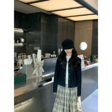 批发美式复古蓝色牛仔外套女2026新款春<b class='q'>秋</b>休闲翻领小个子短款夹克上衣