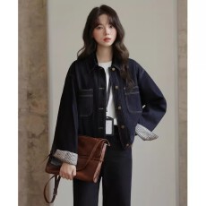 批发秋装新款女韩版宽松<b class='q'>时尚</b>翻领牛仔外套百搭休闲上衣短款夹克