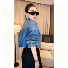 批发网红洋气炸街女装翻领牛仔<b class='q'>外套</b>2026春秋宽松外穿休闲<b class='q'>百搭</b>夹克上衣