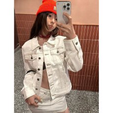 批发白色高级感短款<b class='q'>牛仔</b>外套女2026春秋明线设计简约风百搭穿搭<b class='q'>上衣</b>潮