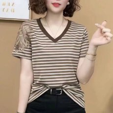批发纯棉<b class='q'>夏</b>季小众设计感拼接镂空T恤日常简约柔软舒适V领条纹薄款短袖