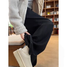 批发大码<b class='q'>黑色</b>直筒<b class='q'>牛仔裤</b><b class='q'>女</b>2025秋冬新款加绒加厚松弛感宽松休闲阔腿<b class='q'>裤</b>