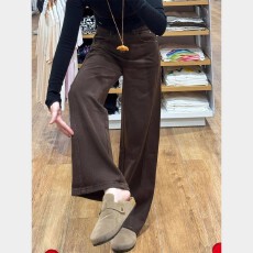 批发大码复古美式弯刀牛仔裤女秋季胖mm梨形身材高腰显瘦直筒阔腿裤子