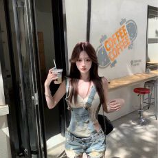 批发纯欲美式破洞短裤背带夏季百搭复古牛仔<b class='q'>背带裤</b>新款水洗辣妹热裤