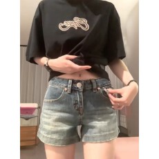 批发美式竹节纹复古蓝牛仔短裤女<b class='q'>夏</b>季新款低腰辣妹外穿包臀阔腿热裤子