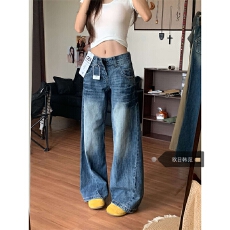批发巨好看小个子不贴腿微喇叭牛仔裤女低腰梨形身材宽松显瘦阔腿长裤