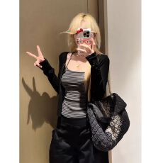 批发随心裁秋季条纹吊带背心女短款修身显瘦长袖开衫上衣两件套