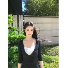 原版品质韩系假两件长袖t恤女秋季修身显瘦收腰纯欲辣妹上衣