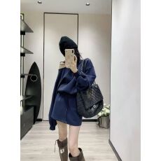 批发高级感欧货甜美气质独特<b class='q'>套装</b>长袖露肩上衣短裙子两件套