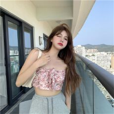 批发碎花<b class='q'>抹胸</b>小衫性感露肩背心女夏季外穿无袖短款露脐上衣女<b class='q'>裹</b><b class='q'>胸</b>