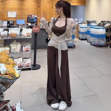 批发韩系东大门超火设计感<b class='q'>套装</b>外套女内搭挂脖吊带背心秋季两件套上衣