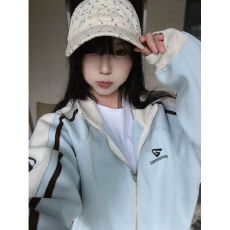 批发超火<b class='q'>新款</b>简约立领三条杠卫衣女秋冬宽松显瘦加绒拉链开衫通勤外套