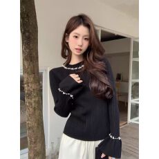 批发绝美钉珠高级打底衫女秋冬法式喇叭袖针织衫内搭<b class='q'>修身</b>毛衣洋气上衣