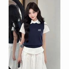 批发韩系气质休闲<b class='q'>运动服</b>套装女夏季2025新款<b class='q'>衬衫</b>短袖背心半身裙三件套