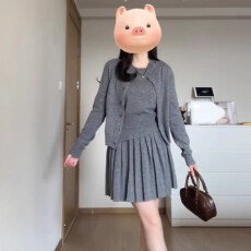 批发三件套装女小香风套装裙针织开衫外套百褶裙2025早<b class='q'>春</b>新套装