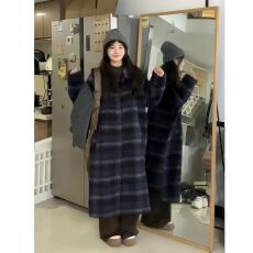 批发2025<b class='q'>秋</b>冬新款长款毛呢宽松复古高级呢子大衣气质格纹大衣外套