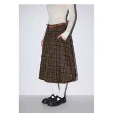 批发美式<b class='q'>复古</b>棕色格纹半身裙女秋冬新款显瘦百搭低腰中长款a字花苞裙