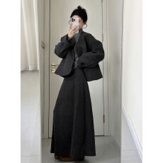 批发高级感气质时尚灰色短款长袖<b class='q'>西装</b>外套<b class='q'>女</b>秋季高腰显瘦半身裙两件套