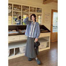 批发法式灯笼袖系带蓝格子<b class='q'>衬衫女</b>宽松蕾丝拼接气质v领<b class='q'>长袖</b>上衣2026春