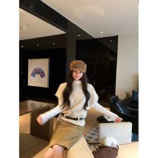 配腰带红色氛围感羊毛高领斗篷马甲毛衣慵懒显瘦针织