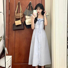 批发夏季蓝色<b class='q'>吊带</b>连衣裙温柔风活泼奶甜减龄<b class='q'>长裙</b>小个子初恋甜美显高