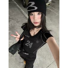 原版打网做工 美式V领短袖t恤女修身辣妹上衣