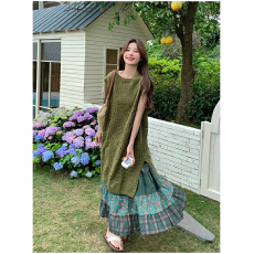 批发法式复古多巴胺连衣裙<b class='q'>套装</b>女夏天2026新款针织背心裙碎花裙两件套