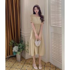 批发2026年夏季新款微<b class='q'>胖</b>女生梨形身材风情万种茶歇法式设计气质连衣裙