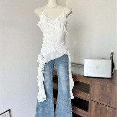 批发不规则荷叶边白色吊带<b class='q'>背心女</b>夏外穿设计感小众绝美叠穿无袖小上衣