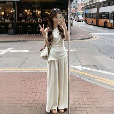 批发巨好看ootd穿搭一整套2026<b class='q'>新款</b>斜肩短袖t恤女夏季阔腿<b class='q'>裤</b><b class='q'>两件套装</b>