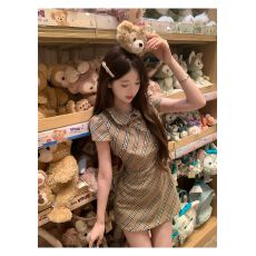 批发中古少女裙子收腰娃娃领格纹裙千金感甜美连衣裙显瘦款超好看女装