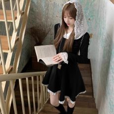 批发蕾丝<b class='q'>拼接</b>连帽针织<b class='q'>连衣裙</b>女秋季收腰裙子设计感甜辣风长袖a字短裙