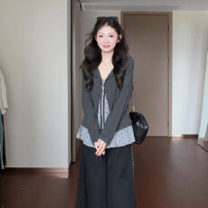 批发假两件拼接开衫长袖t恤女春秋胖mm显瘦温柔别致波点小衫上衣