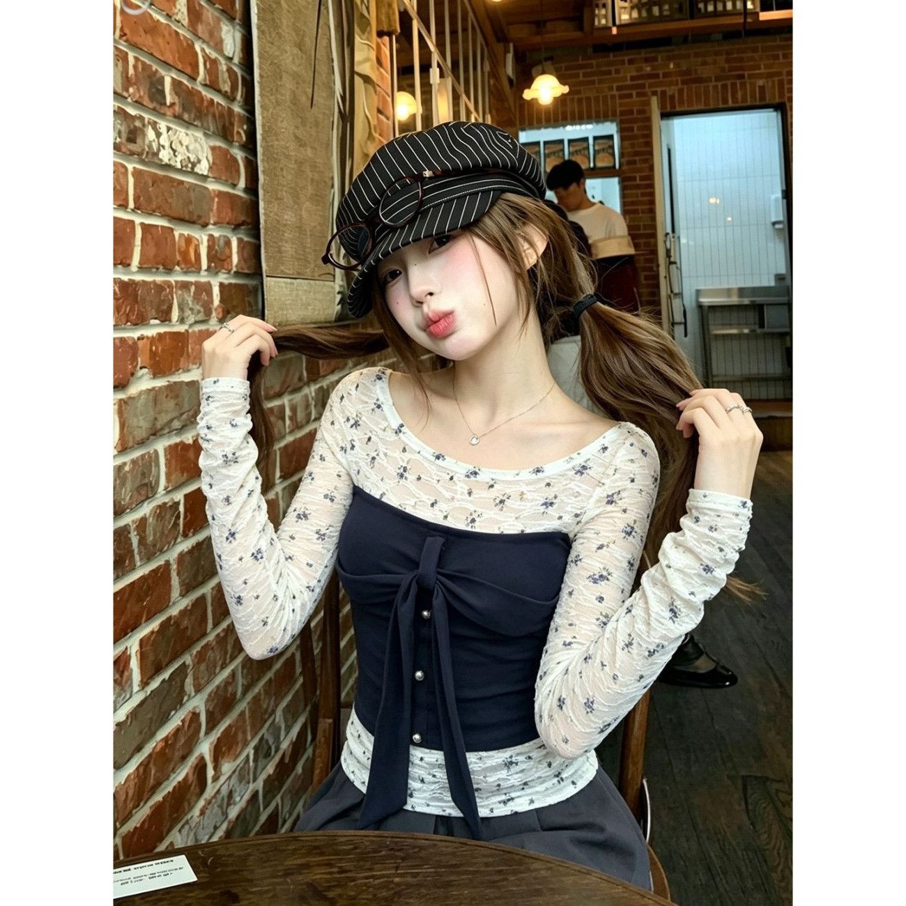 假两件碎花长袖t恤女早秋打底修身上衣 服裝批發女裝批發服飾貨源