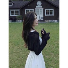 批发黑色短款冰丝<b class='q'>针织</b>防晒开<b class='q'>衫</b>女夏季薄款外搭披肩空调罩<b class='q'>衫</b>薄纱小坎肩