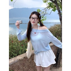 斜肩防晒罩衫女夏季2026新款薄款冰丝宽松长袖t恤一字肩蓝色上衣