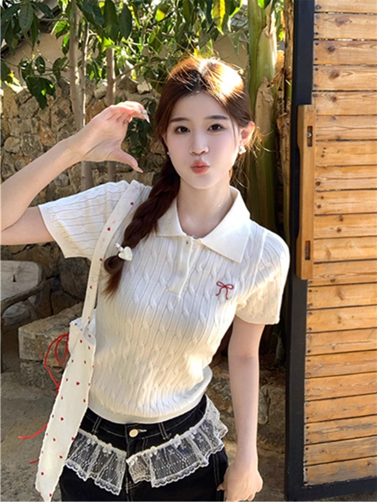 폴로 칼라 polo 니트 스웨터 여성용 짧은 소매 티셔츠 여름 ootd 착용 가져 가라. 자수 나비 매듭 고유 한 아름다운 작은 맨위
