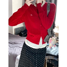 批发美式复古针织开衫女秋冬新款学院风红色毛衣外套修身显瘦短款上衣