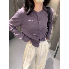 批发2025秋冬新款字母羊毛<b class='q'>开衫</b>小香风宽松显瘦百搭<b class='q'>短款</b>长袖<b class='q'>针织</b>衫